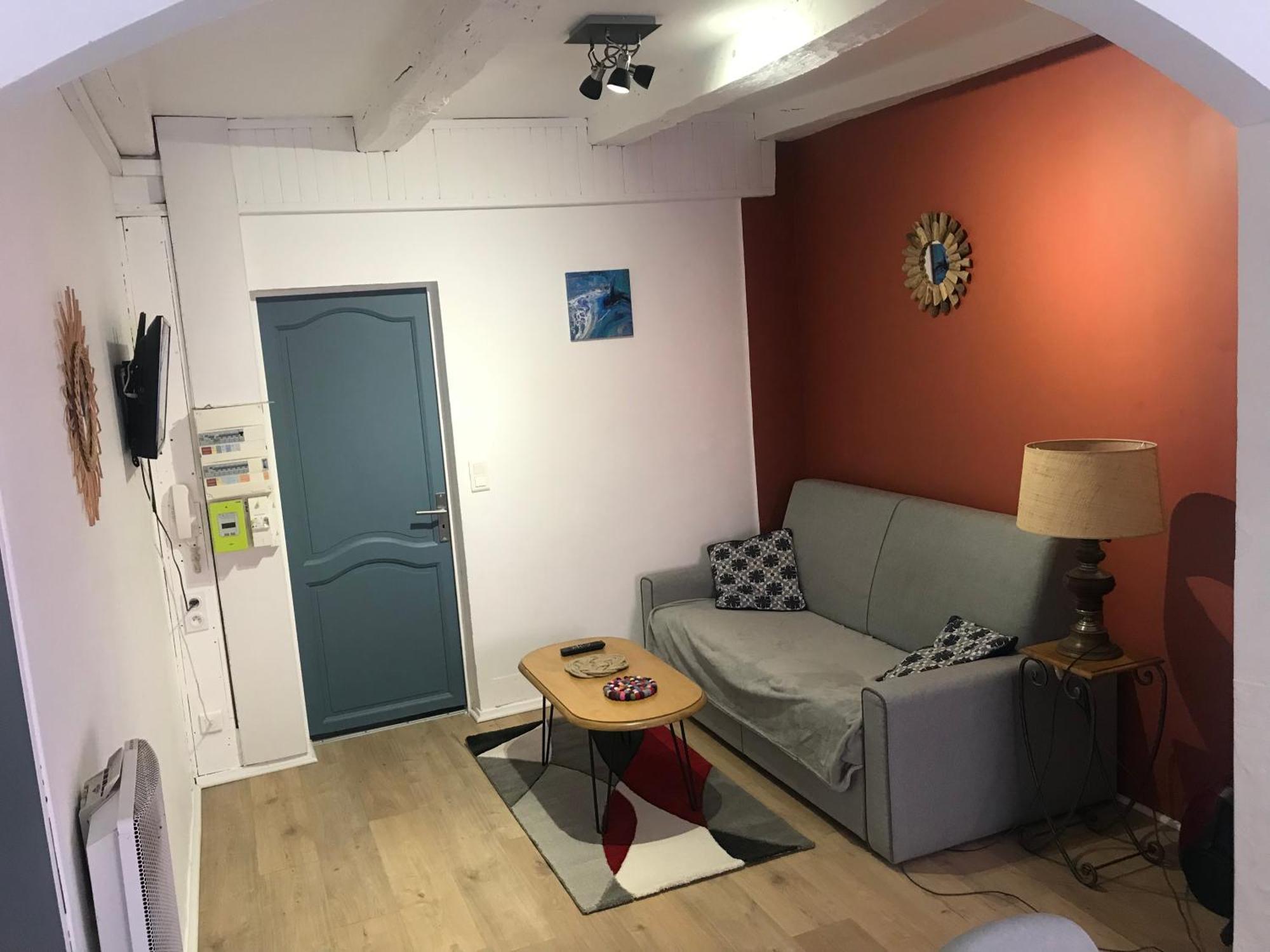 Joli Appartement Calme A Binic Dans Rue Pietonne ภายนอก รูปภาพ