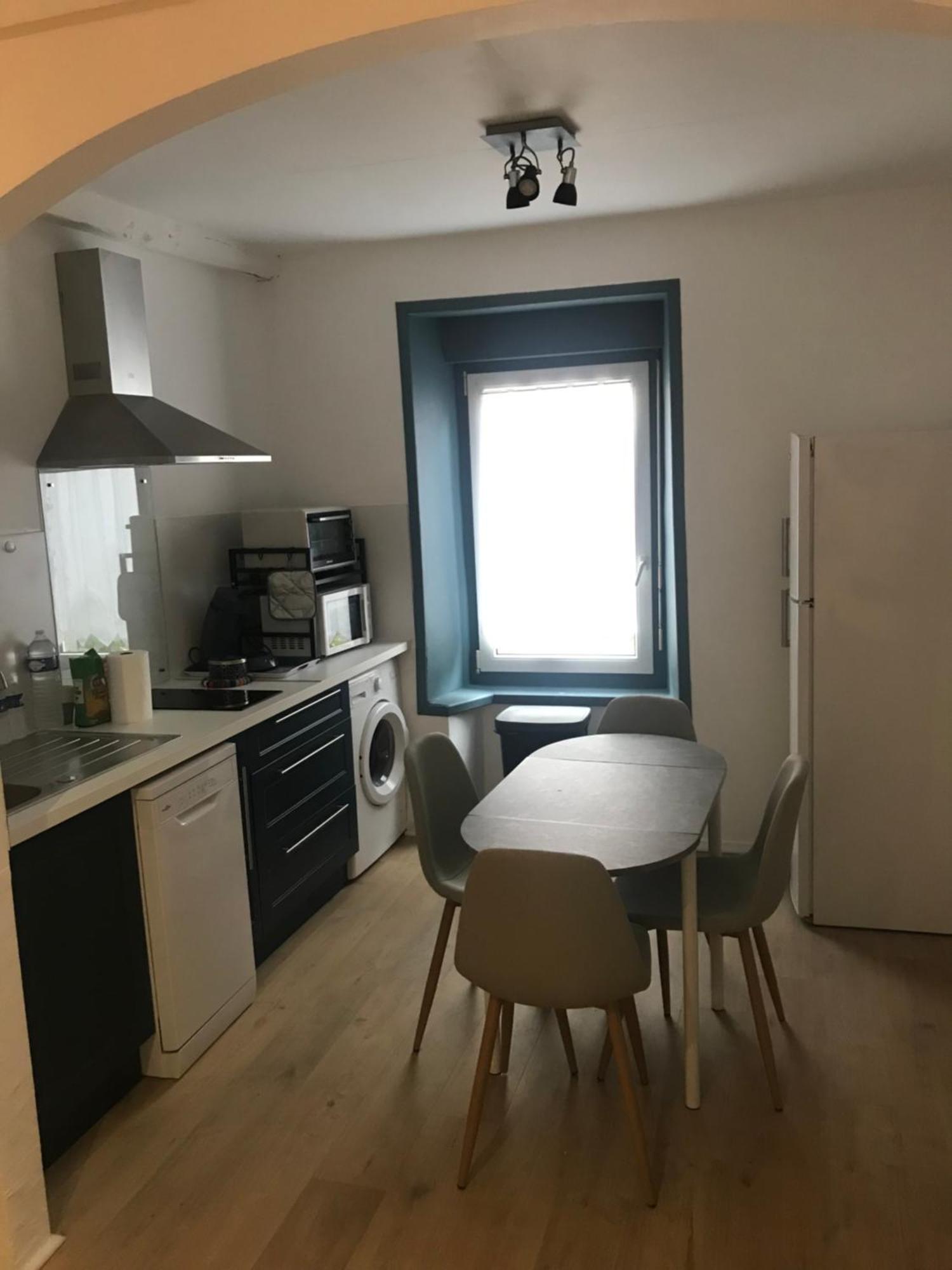Joli Appartement Calme A Binic Dans Rue Pietonne ภายนอก รูปภาพ